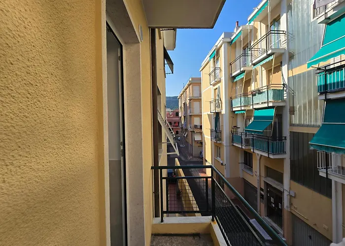 Residence Glicini Finale Ligure